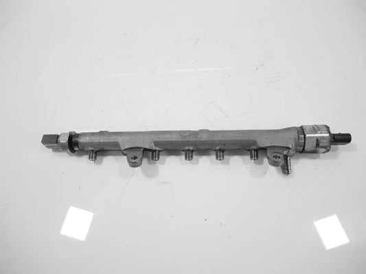 Tubo de carril Volkswagen Audi Seat Skoda Passat A3 Octavia 1.6 TDI CAYC CAY 03L089H