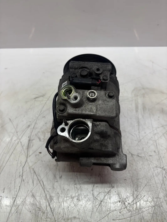 Compresor de aire acondicionado Mercedes-Benz 2.2 CDI OM646.963 OM646 646.963 A0012305611