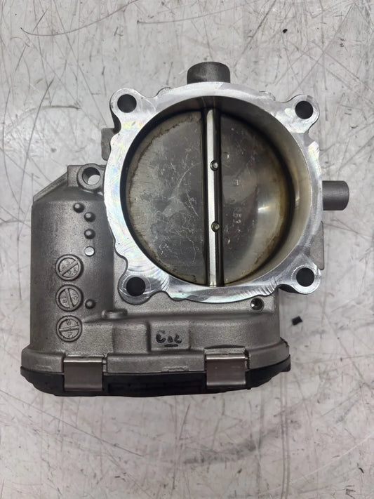Mariposa Mercedes-Benz 4.7 V8 gasolina M278.928 M278 278.928 A2781410025