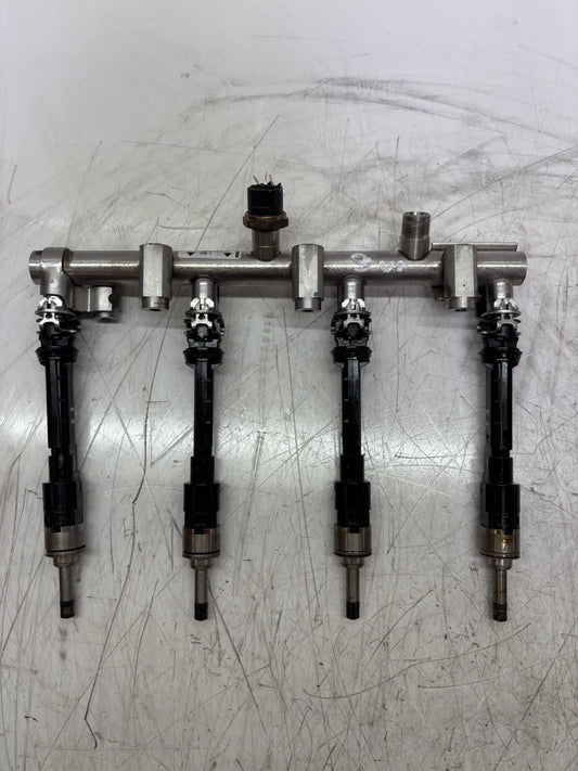 Riel inyector Nissan 1.3 DIG-T HR13DDT HR13 A2820704000 A2820701000
