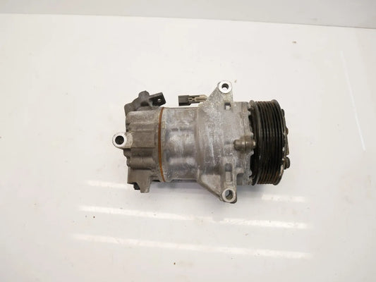 Compresor de aire acondicionado Nissan Juke Micra 1.0 DIG-T HR10DDT HR10 926002888R