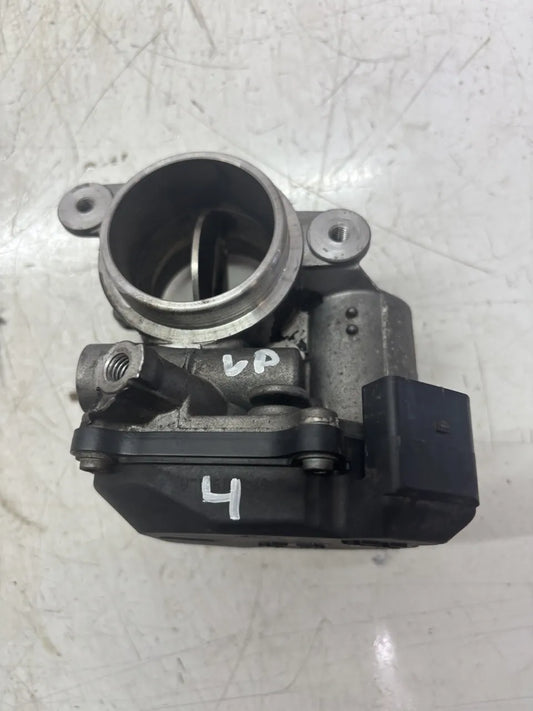 Mariposa Volkswagen Audi Seat Skoda Golf VII A3 1.6 TDI CLHA CLH 04L128063N