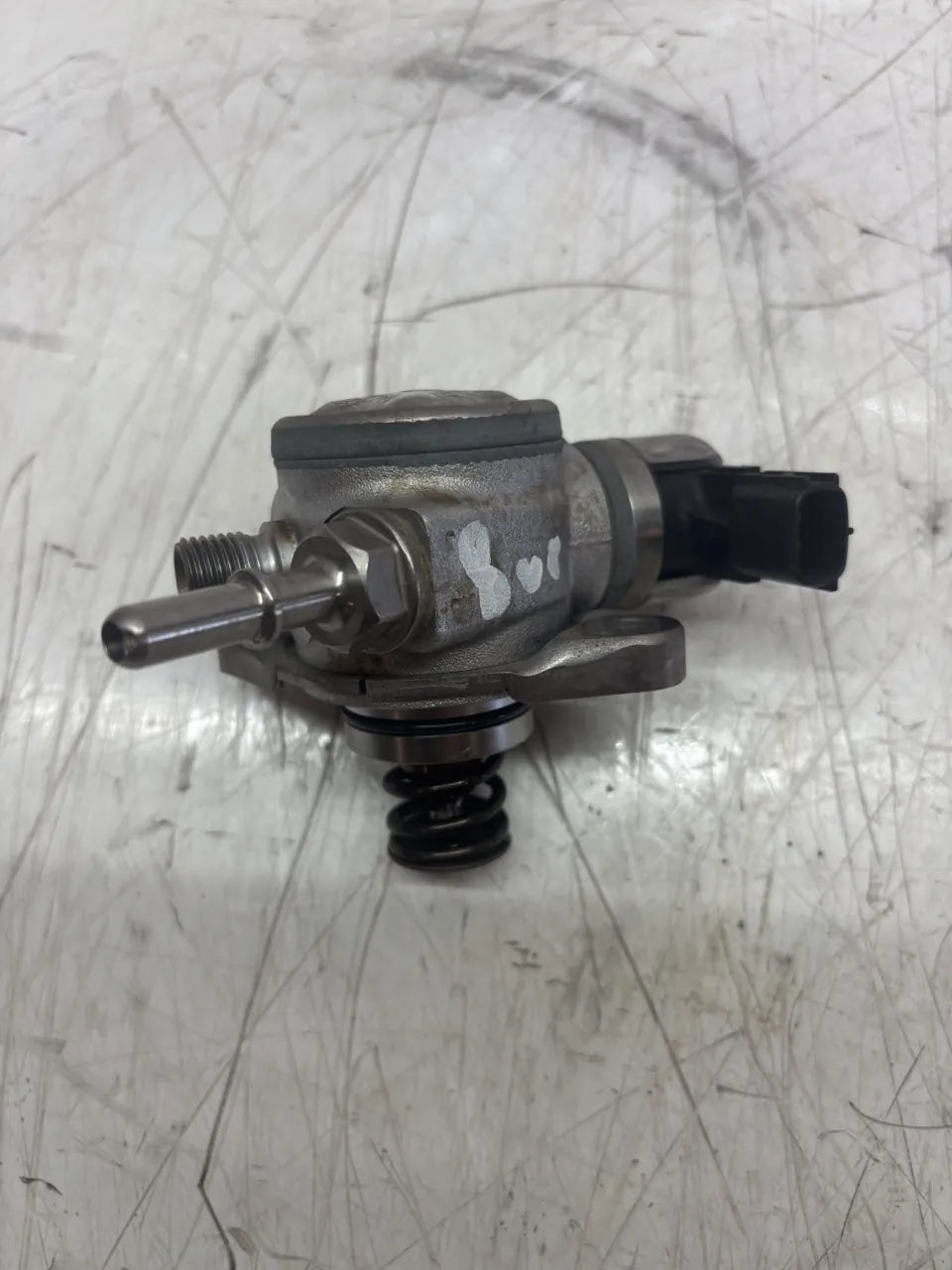 Bomba de combustible Renault Clio IV 1.2 TCe H5F408 H5F 166307214R