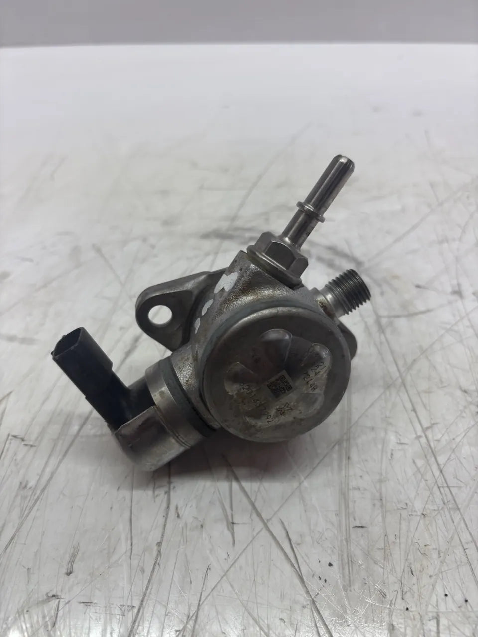 Bomba de combustible Renault Clio IV 1.2 TCe H5F408 H5F 166307214R