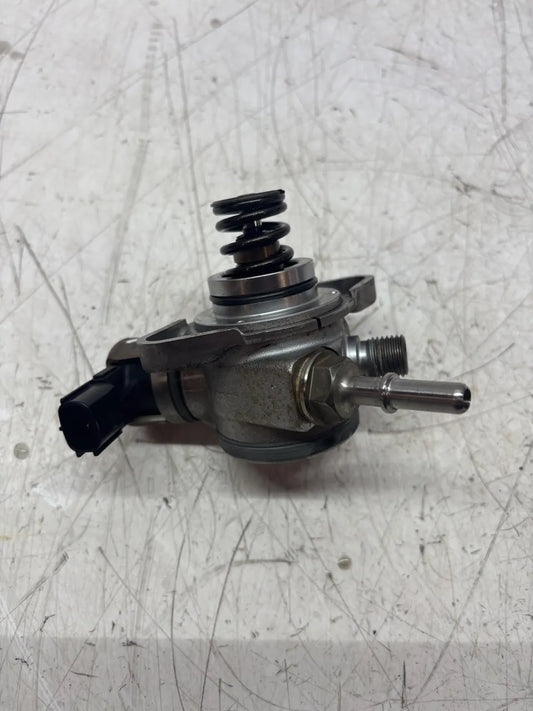 Bomba de combustible Nissan Pulsar C13 F15 J11 1.2 DIG-T HRA2DDT 166307020R