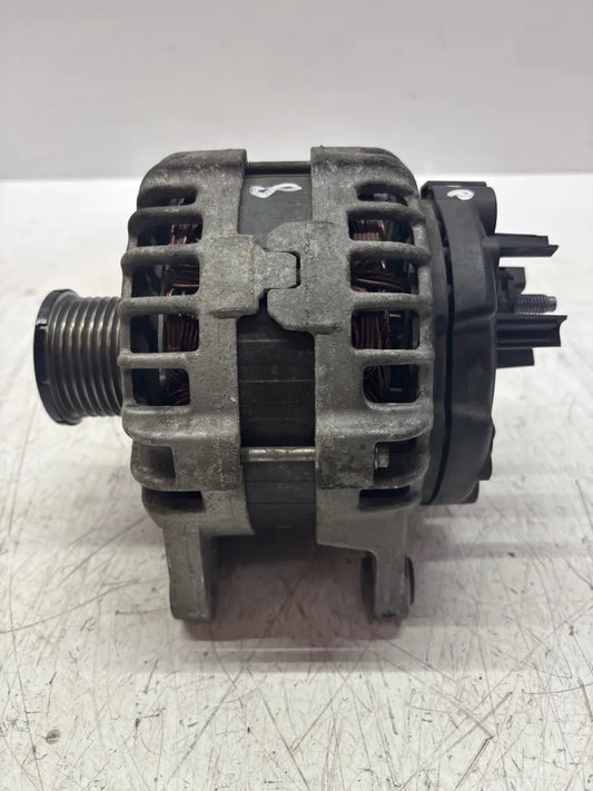 Alternador Nissan Pulsar C13 F15 J11 1.2 DIG-T HRA2DDT 23100-4BE06