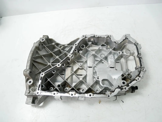 Pieza superior del cárter de aceite Audi A5 A6 2.0 TFSI quattro CAED CAEA CAEB CAE 06H103603S