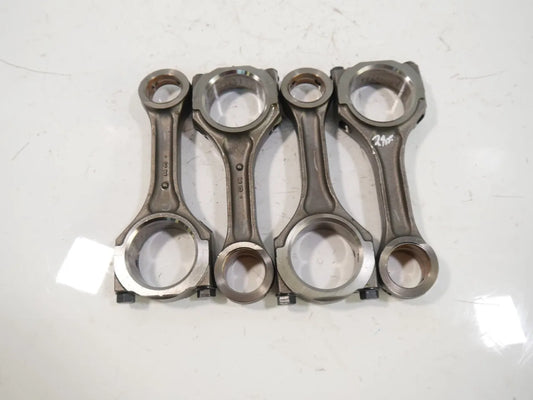 biela Isuzu D-Max 2,5 DiTD 4JK1-TC 4JK1 4 unidades