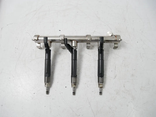 Rampa inyectora Audi Porsche Volkswagen Q8 3.0 TSI DCBD DCBE DCB MDC.BE 06M133315L