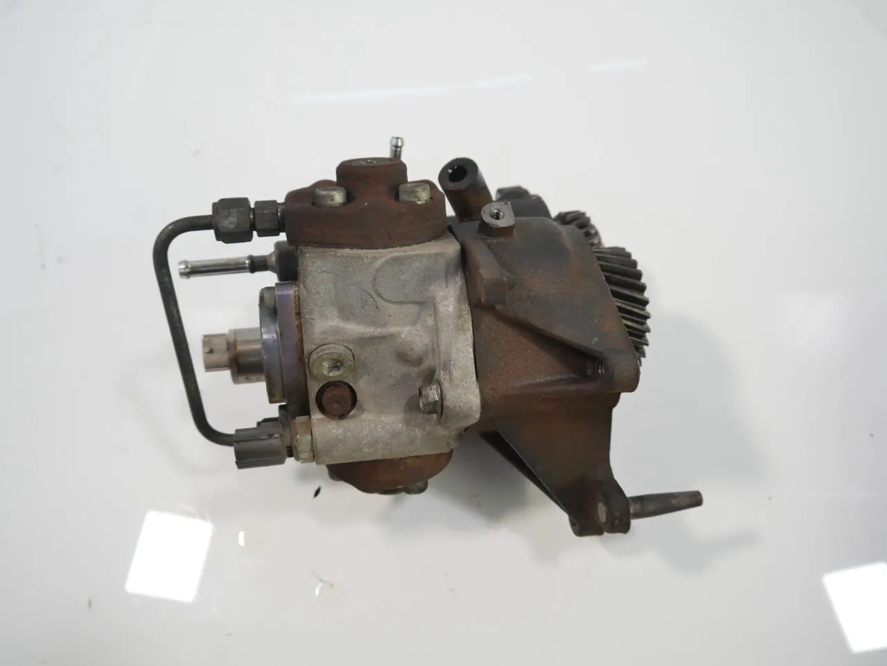 Bomba de alta presión Mitsubishi L200 Pajero MK4 3,2 DI-D 4M41 1460A059