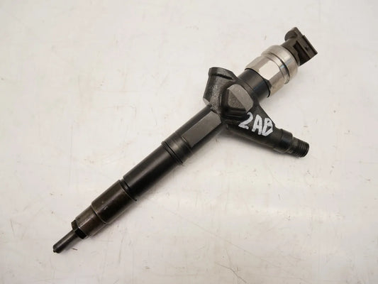 Inyector Nissan Navara 2.5 dCi YD25DDTi YD25 16600-EB300