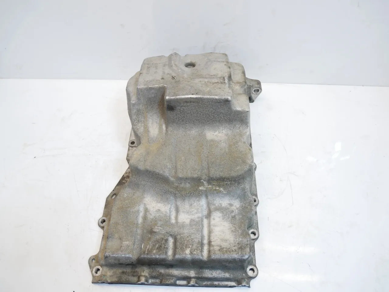 Cárter de aceite Ford Mustang Coupe Convertible 2.3 EcoBoost N48H N48 FR3E-6675-AC