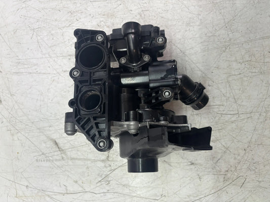 Bomba de agua Audi A3 Q3 TT 2.0 TFSI DHHA DHH 06L121111M