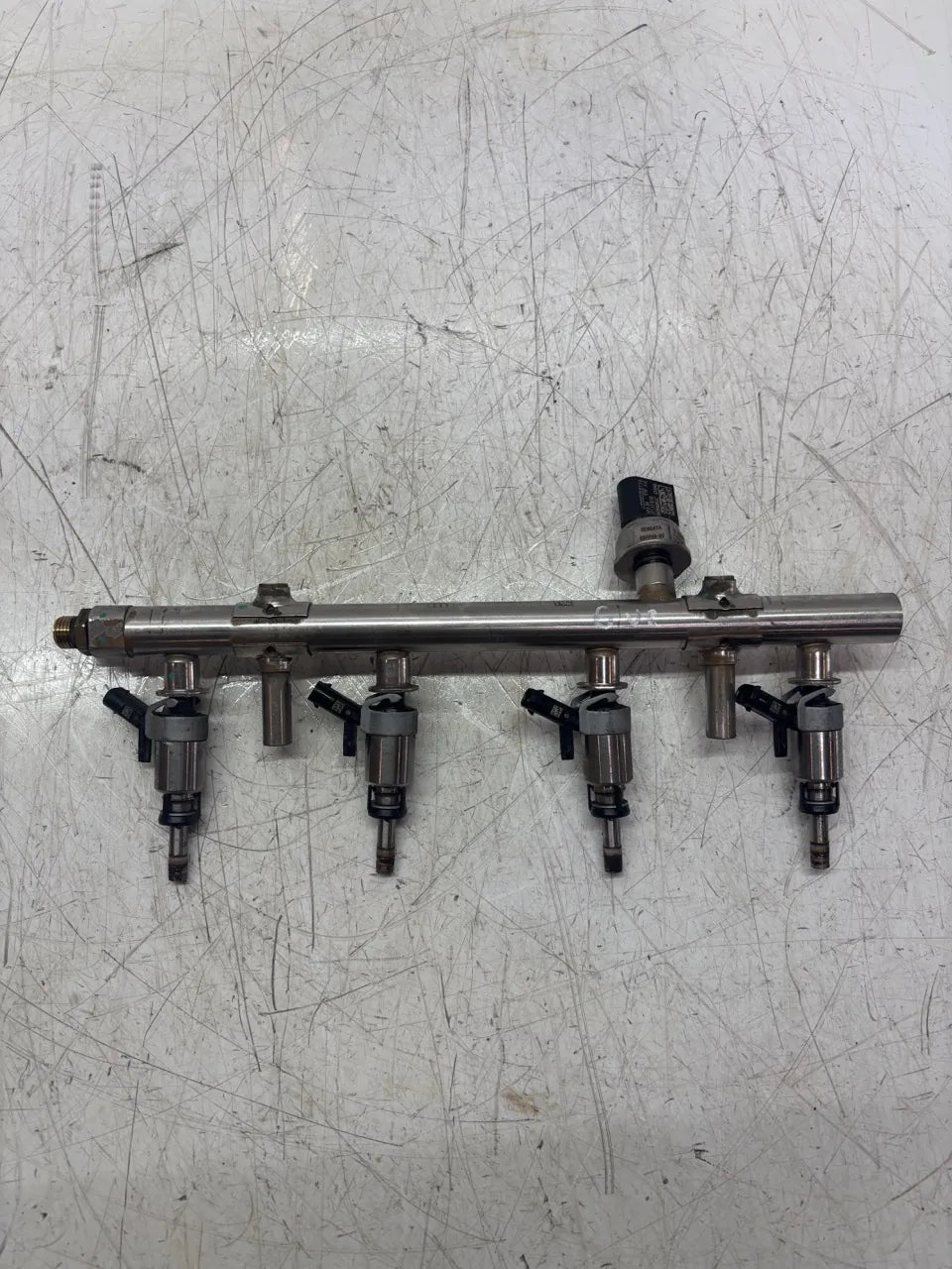 Rampa inyectora Audi Skoda Volkswagen Atlas 2.0 TFSI TSI DCGA DCG CHH 06K133317AA