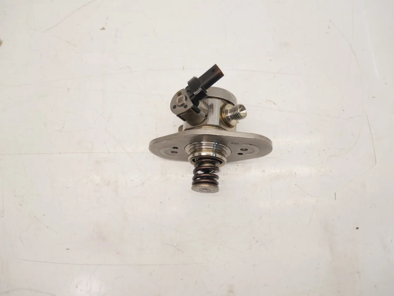 Bomba de combustible Mini Countryman F60 1.5 gasolina B38A15A B38 B38A15M1 8631642