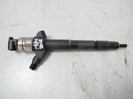 Inyector Mitsubishi Pajero MK4 V98W 3,2 DI-D 4M41 1465A351