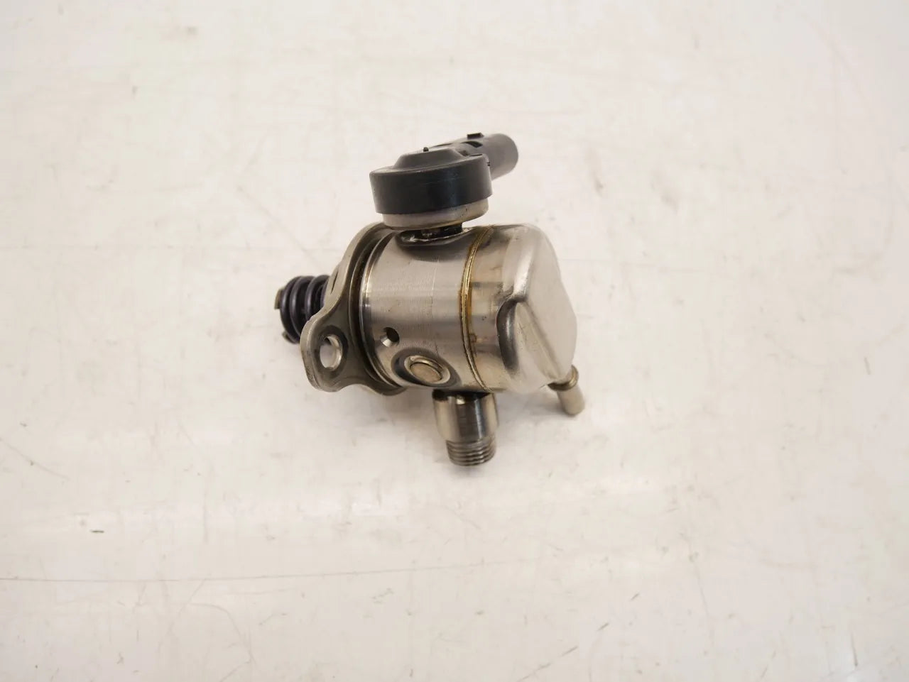 Bomba de combustible Audi Cupra A3 Formentor 1.5 TSI TFSI DXDB DXD 05E127027L