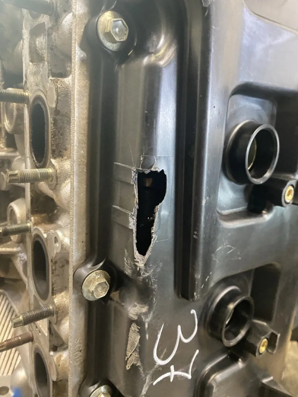 Motor Nissan Armada MKI 5.6 V8 Gasolina VK56DE