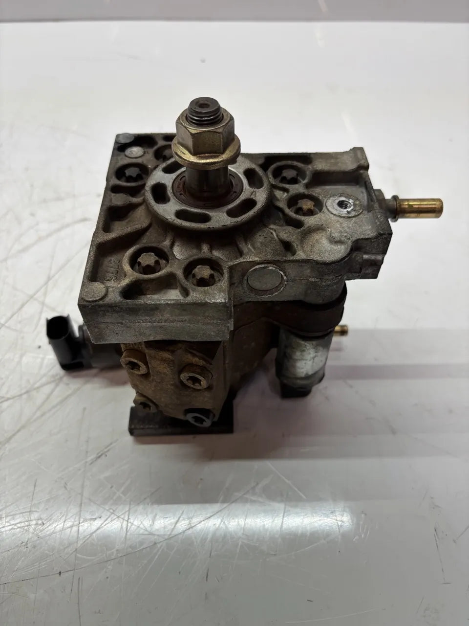 Bomba de alta presión Land Rover DISCOVERY III 2.7 D 276DT TDV6 4S7Q-9B395-AJ