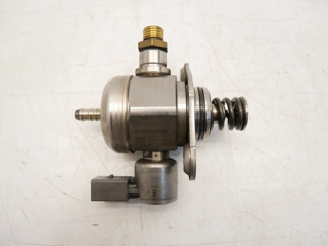 Bomba de combustible Audi Volkswagen A3 Passat 2.0 TFSI CCTA CCT 06H127025N