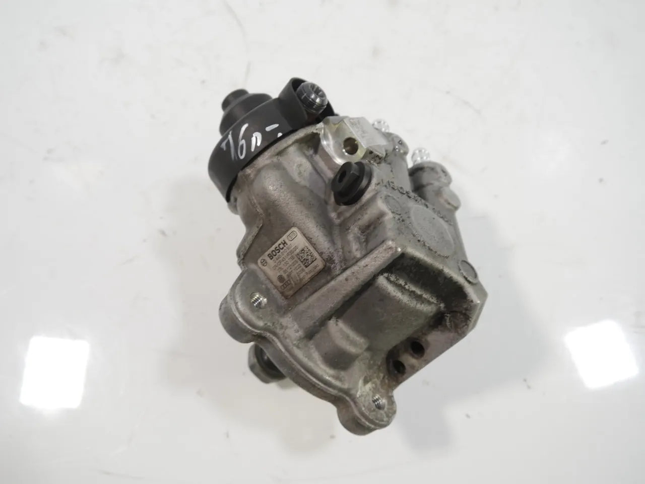 Bomba de alta presión Volkswagen Skoda Scirocco 2.0 TDI CBDB CBD 03L130755 0445010507