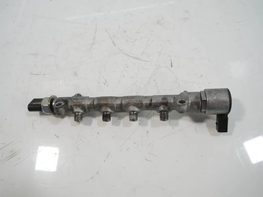 Tubo de ferrocarril Audi Seat Volkswagen A3 Q2 Ateca 1.6 TDI DGTE DGT 04L130089F