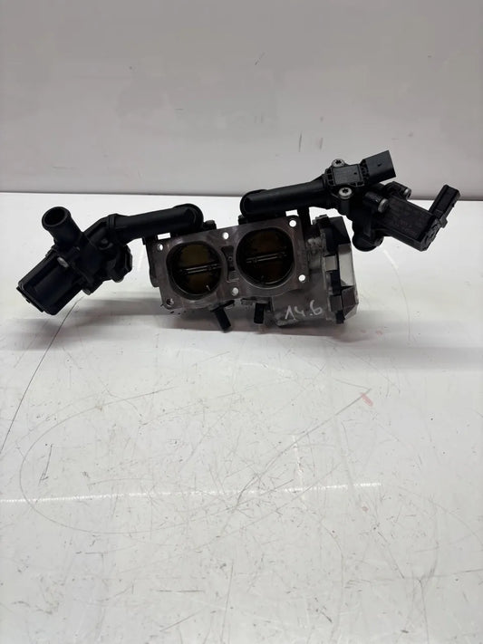 Mariposa Audi A8 D4 4.0 TFSI CTGA CTG 079133062L