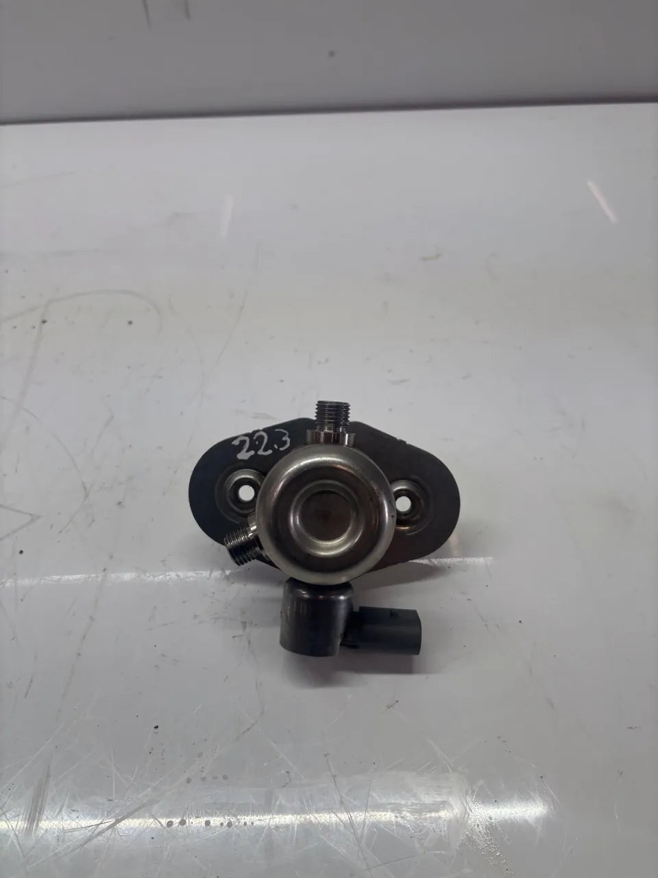 Bomba de combustible BMW Serie 7 F01 F02 4.4 750i N63B44B N63 7599865