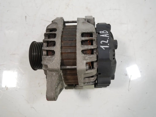 Alternador Hyundai I30 i30 1,6 G4FC 373002B101