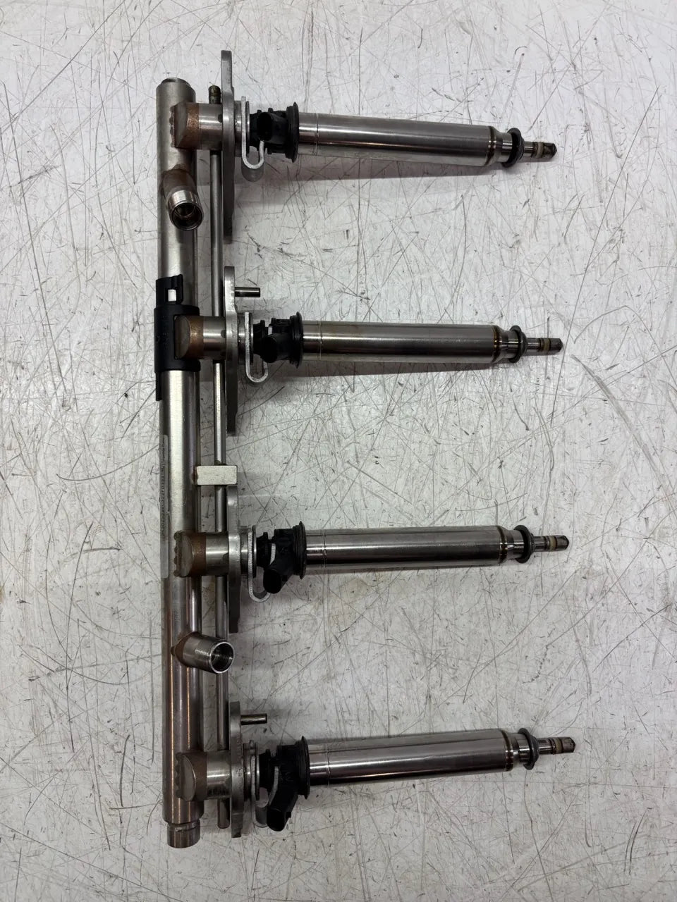 Rampa inyectora Mercedes-Benz 4.7 4-matic M278.929 278.929 A2780703395