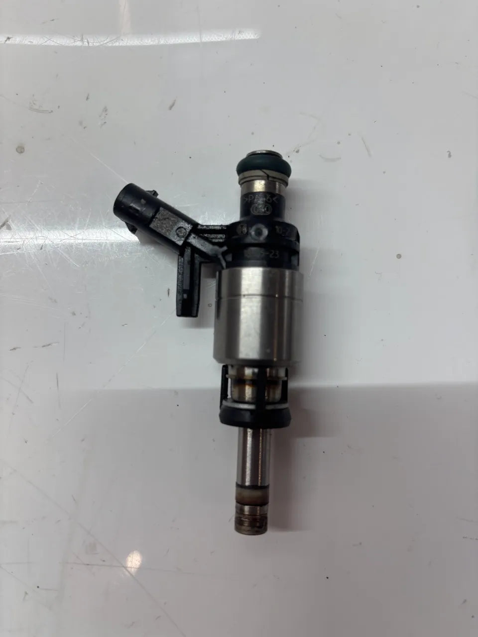 Inyector Audi A4 B9 2.0 TFSI DBPA DBP 06G906036K