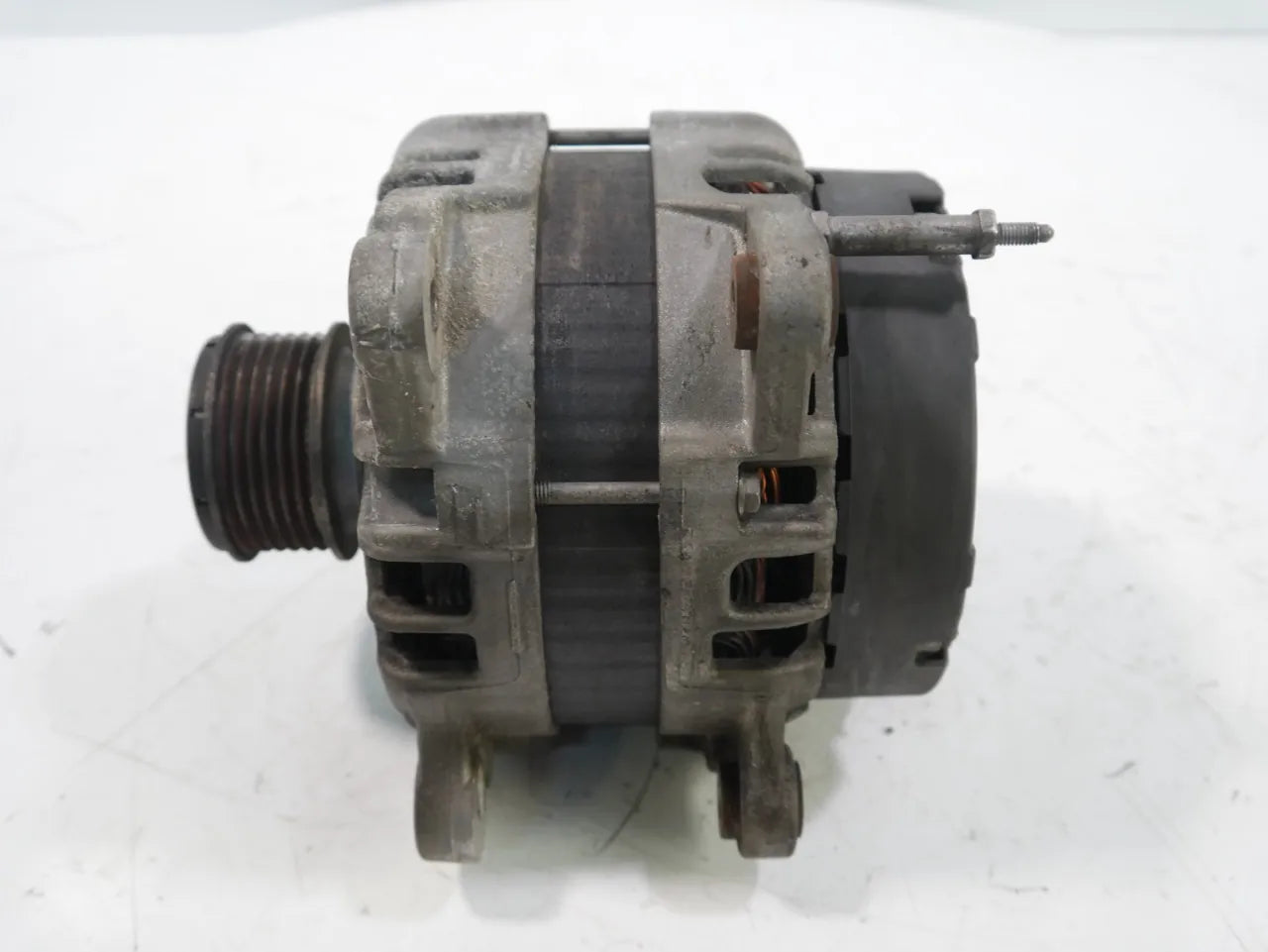 Alternador Audi Seat Skoda Volkswagen A3 Alhambra Superb Passat 2.0 TDI CFFB CFF