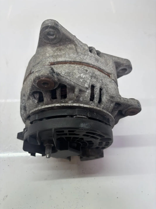 Alternador Renault Kangoo 1.5 dCi K9K808 K9K 0124525140
