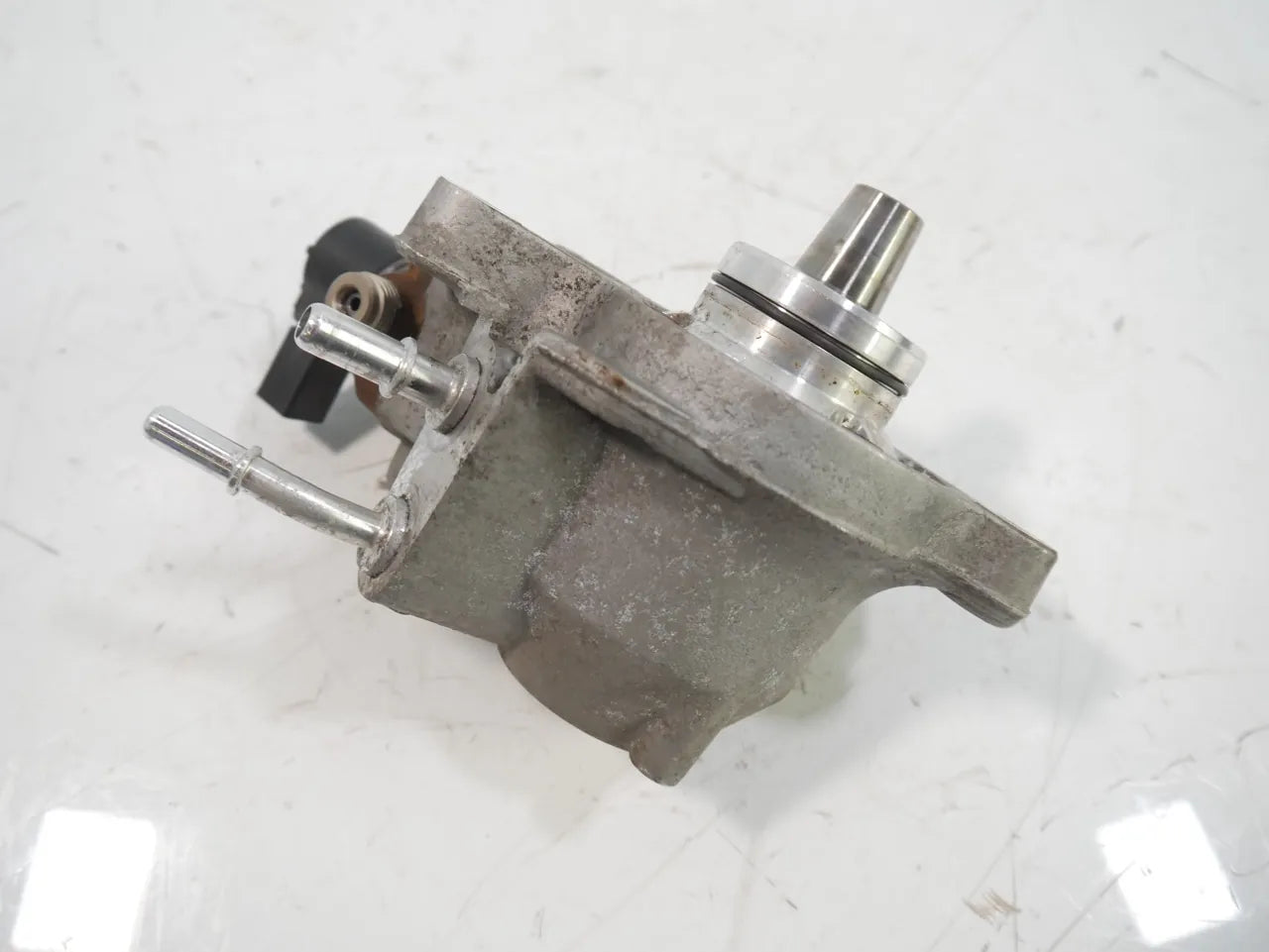 Bomba de alta presión Ford Transit F3 2.0 Ecoblue YLF6 HG9Q-9B395-AA