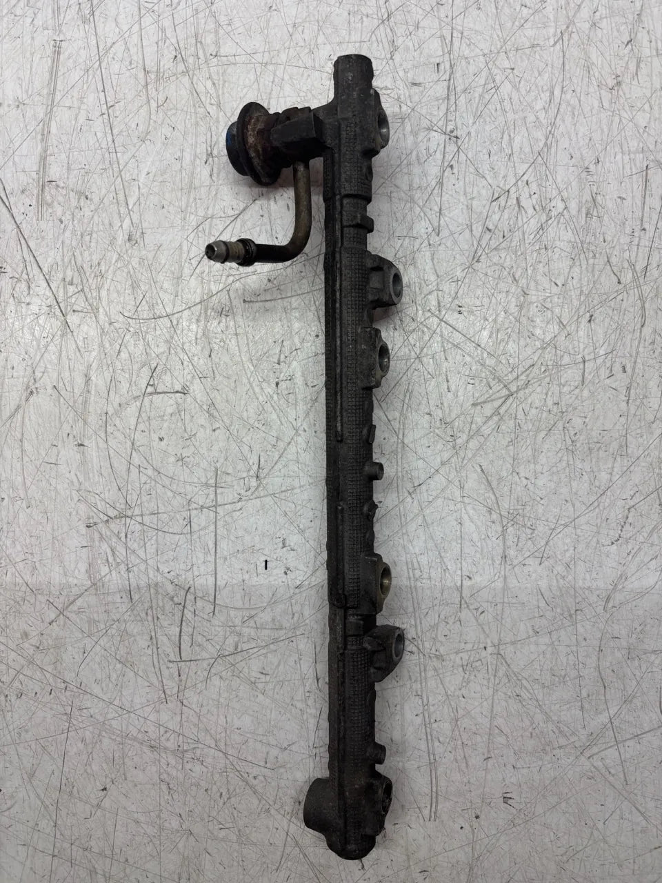 Riel inyector Toyota Tundra 4.7 gasolina V8 2UZ 2UZ-FE 2380850040