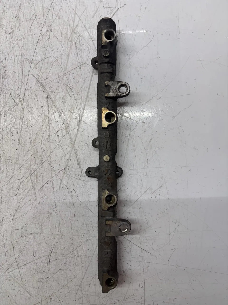 Riel inyector Toyota Tundra 4.7 gasolina V8 2UZ 2UZ-FE 2380750050