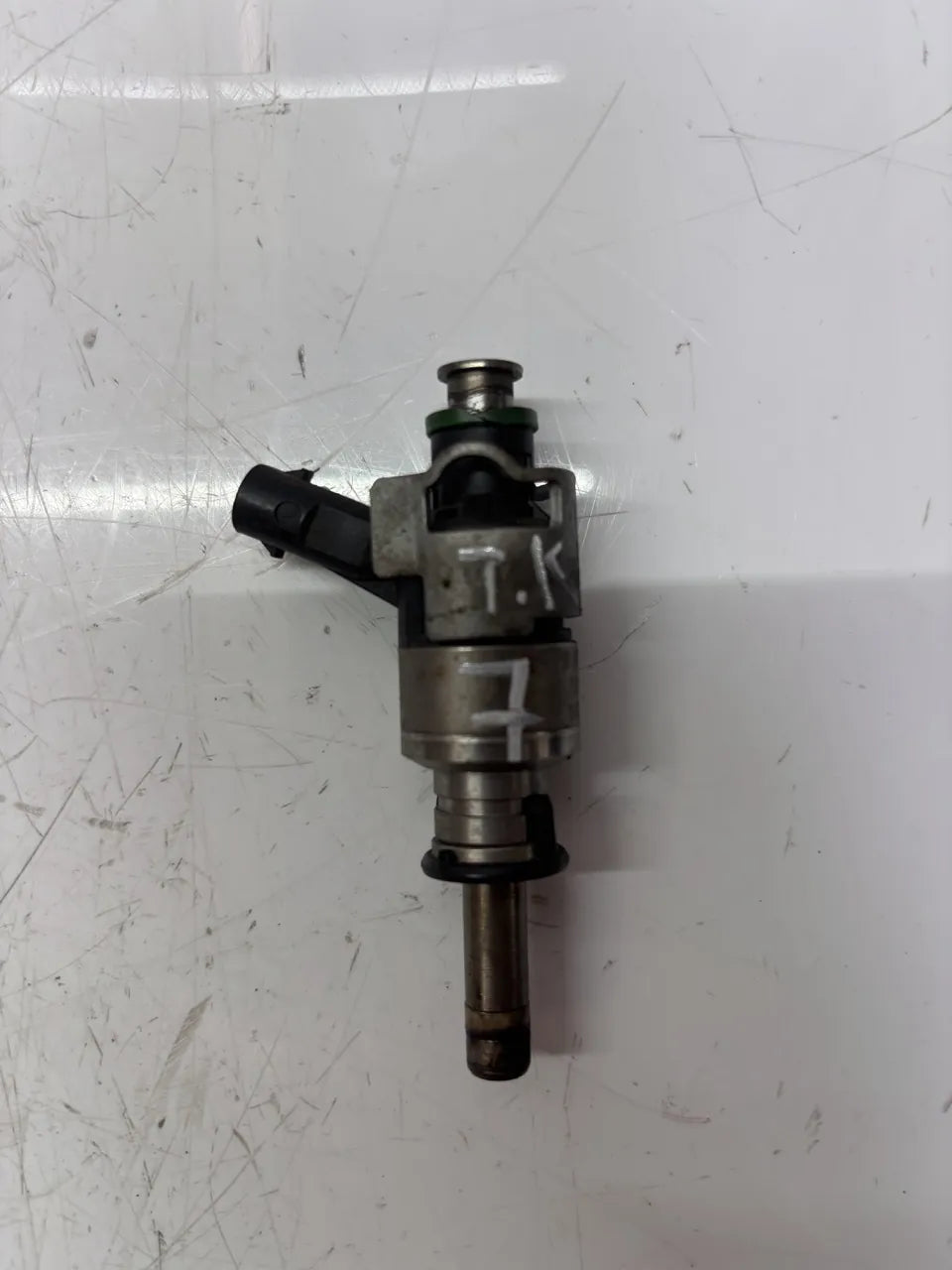 Inyector boquilla de inyección Audi A6 C7 A7 3.0 TSFI CTUA CTU 06E036P