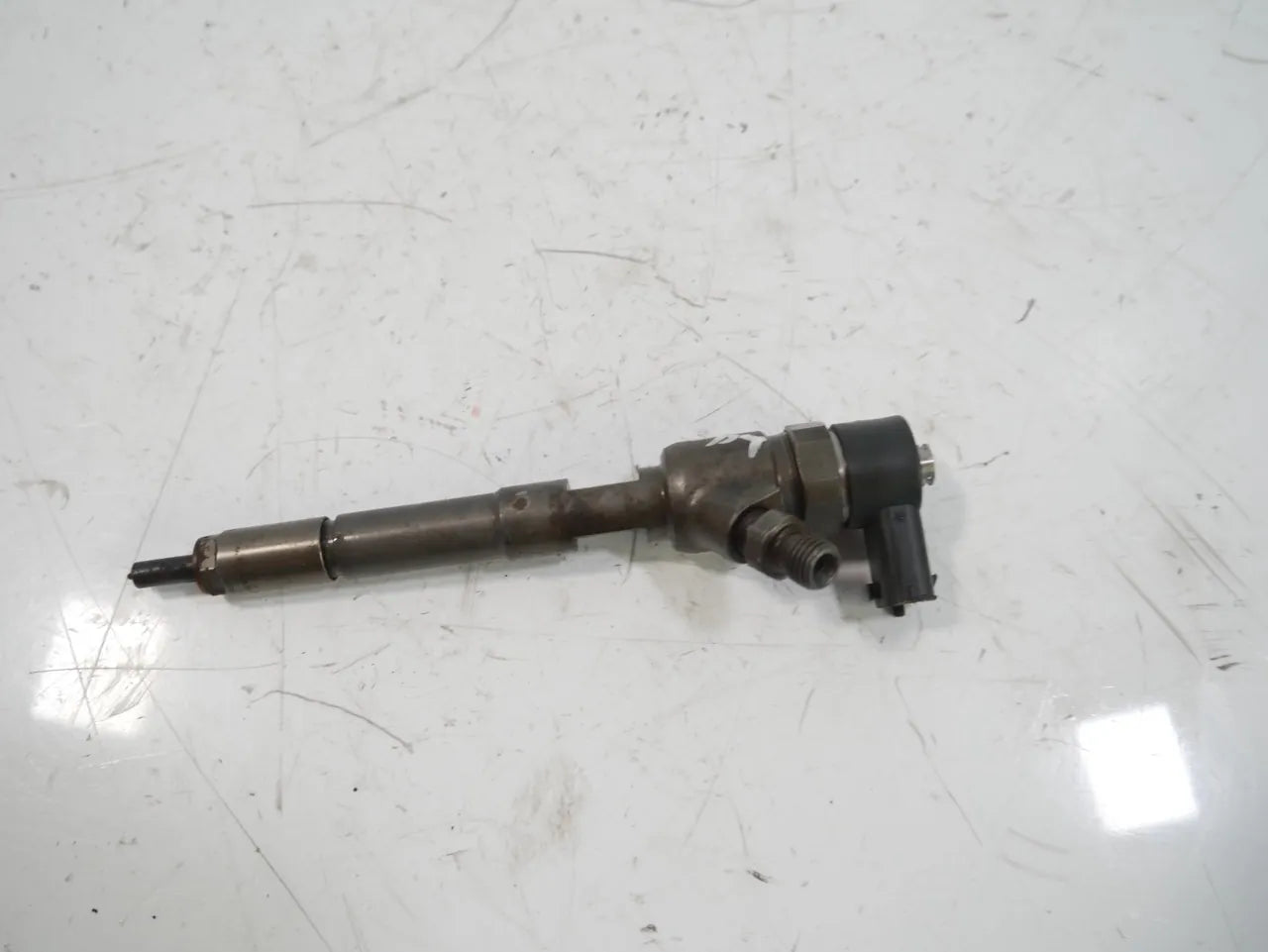 Inyector Opel Corsa E 1,3 CDTI B13DTC B13 LKV 55255408