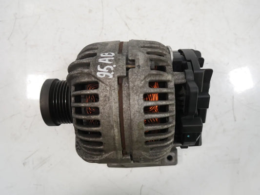 Alternador Volvo S60 2.4 D5 D5244T4 D52 30667787 0124525060