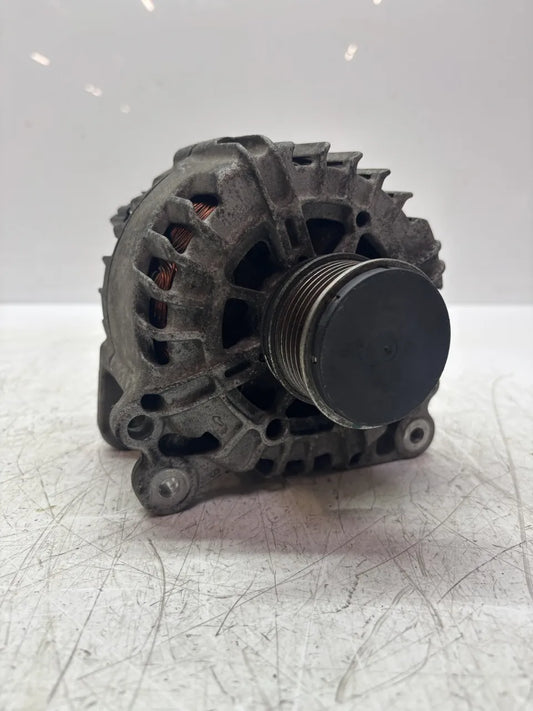 Alternador Seat Skoda Volkswagen Fabia II Polo V 1.2 TDI CFWA CFW 03P903023D