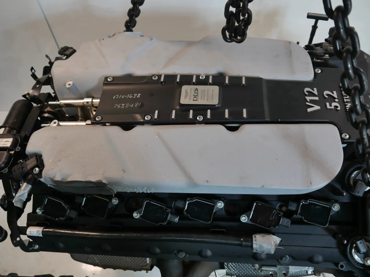 Motor con Aston Martin DBS Superleggera 5.2 V12 AE31