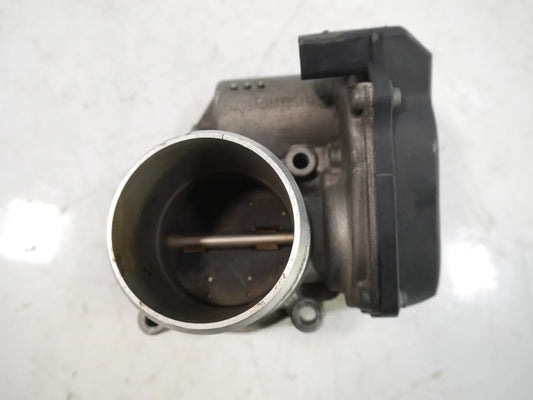 Mariposa Audi A4 B8 A5 A6 C7 Q5 2.0 TFSI CAEA CEAB CAED CAE 06F133062Q