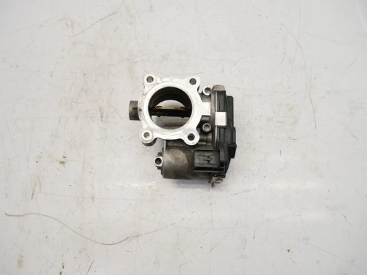 Mariposa Opel Vauxhall Astra J 1.6 CDTi B16DTH LVL B16 55570009DB