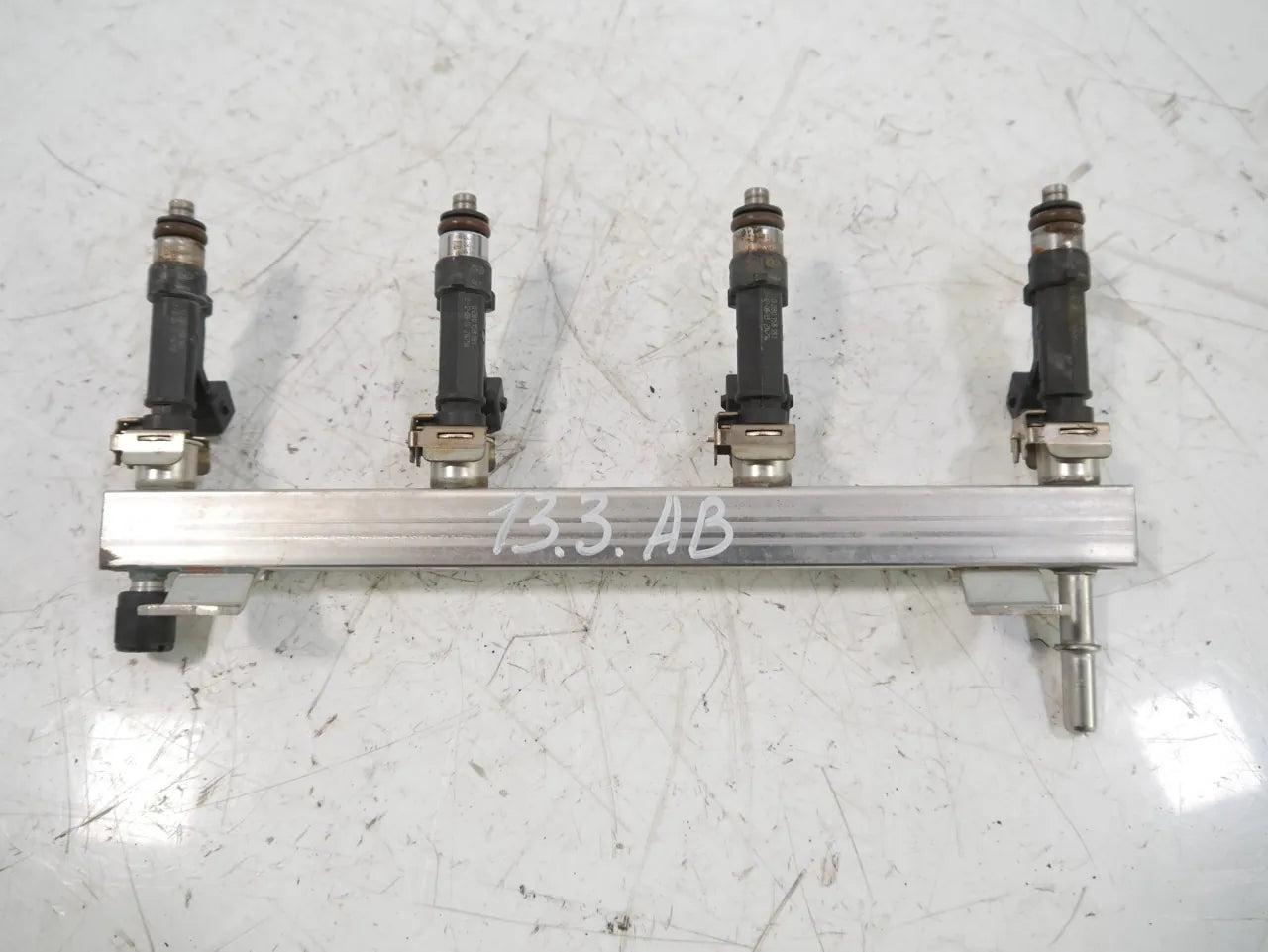 Rail de inyectores Opel Astra J Corsa D 1.4 A14XER A14 LDD 0280158181