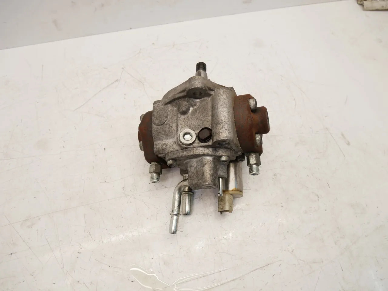 Bomba de alta presión Opel Vauxhall Astra J 1.7 CDTI A17DTS LUD 55586499