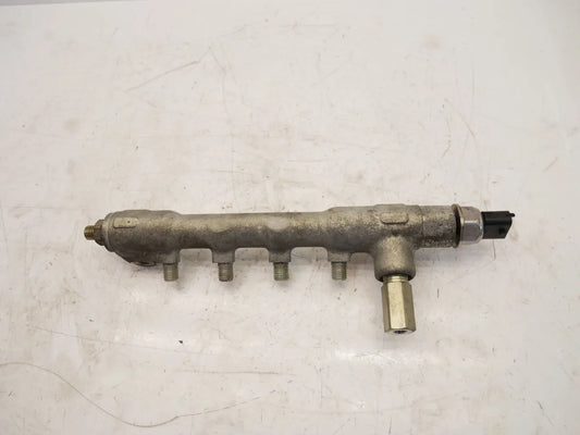 Tubo de raíl Opel Vauxhall Astra J 1.7 CDTI A17DTS LUD 55584473