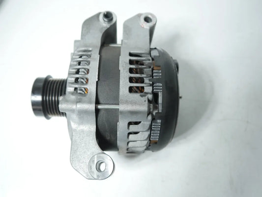 Alternador Alfa Romeo Giulia 952 2.9 Quadrifoglio 670050436 670050552