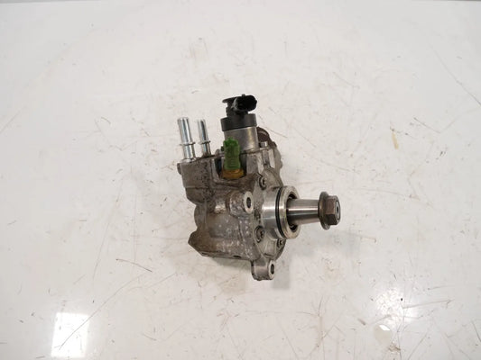 Bomba de alta presión Jaguar XE X760 2.0 D 204DTD AJ20D4 G4D3-9B395-AB 0445010772