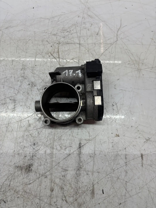 Mariposa Volvo XC70 II 2.4 D5 AWD D5244T15 31216665