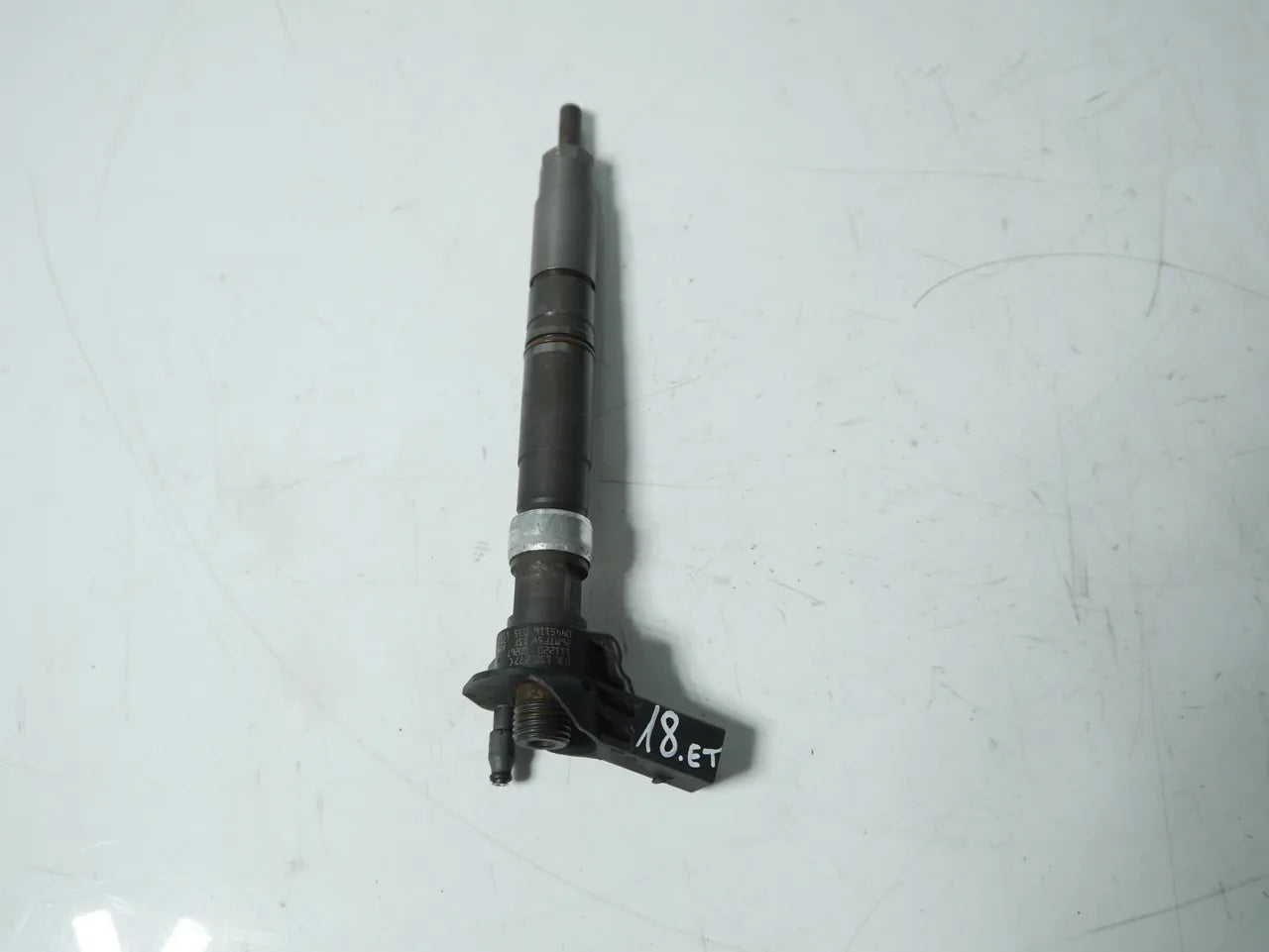 Inyector Volkswagen Transporter T5 2.0 TDI CAAC CAA CCHA 03L130277C 0445116035